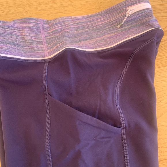 Lululemon Speed Tight Leggings with contrast waistband - Picture 3 of 9
